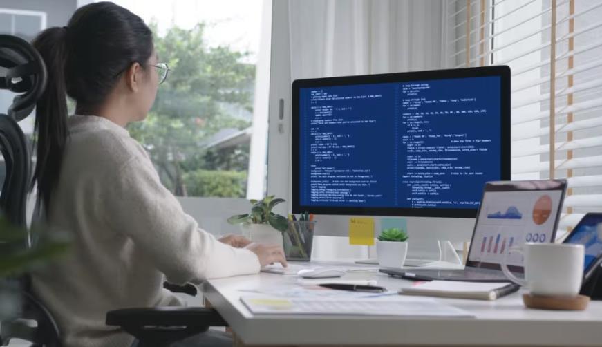 福州企业数字化解决方案:机器学习赋能商业模式升级的核心路径